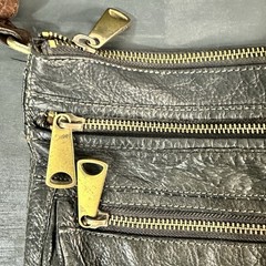 Fossil – Explorer Crossbody – Black Pebbled Leather, Zip Pockets, Hipster Purse