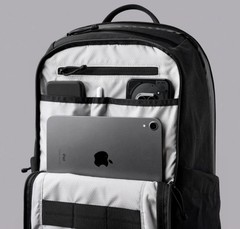 NWT Alpaka Elements Backpack Pro- gray inside -A1