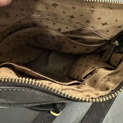 Fossil – Explorer Crossbody – Black Pebbled Leather, Zip Pockets, Hipster Purse