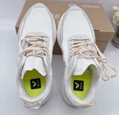VEJA Impala – Engineered- Mesh- Eggshell / Pierre- Men’s Running Shoes SZ US 9 M