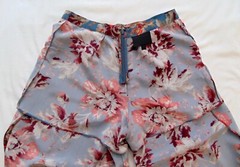 INTERMIX 100% Silk Buttoned Front Split Wide Leg Pants W 26 3/4” / Size Petite