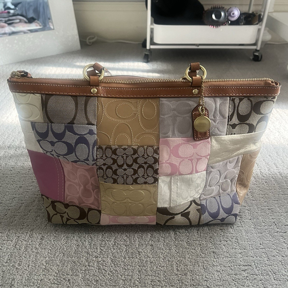 Coach Patchwork Multicolor Tote Zip Top Gold Hardware Charm Inner Pockets