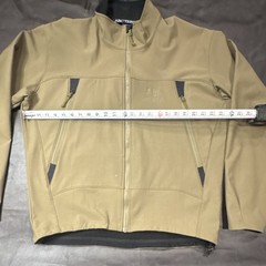 Arc’teryx Tan Softshell Jacket Men Full Zip Stand-Up Collar Hiking Backpacking